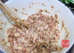 韭菜馅饺子-神器的面粉的做法图解4