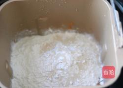 一次发酵的小黄人卡通豆沙包的做法图解2