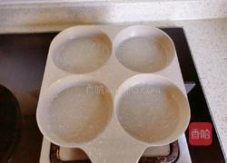 鸡蛋汉堡的做法图解7