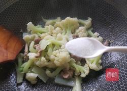 花菜炒肉的做法图解6