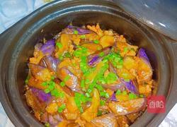 肉末茄子煲的做法图解1