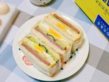 牛肉鸡蛋三明治