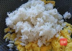 家常炒饭的做法图解3
