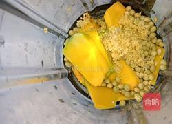 南瓜小米黄豆豆浆的做法图解2