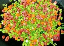 香肠炒毛豆米的做法图解9