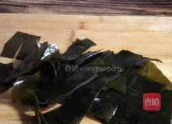 海带烧土豆的做法图解1