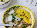 蛋饺外婆菜年糕汤