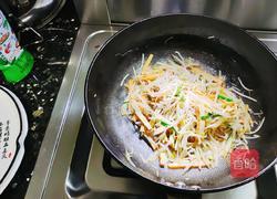 绿豆芽炒香干的做法图解6