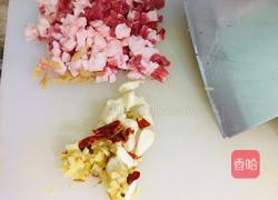酸豆角炒肉末的做法图解1