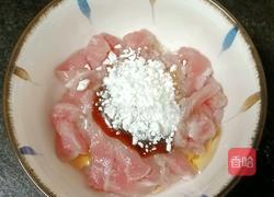 鸡蛋瘦肉汤河粉的做法图解1