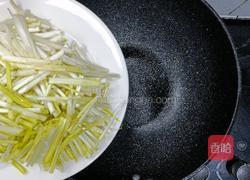 蒜黄炒鸡蛋的做法图解10