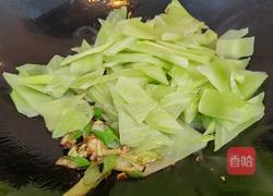 莴笋炒鱿鱼卷的做法图解4
