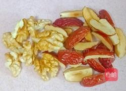 黑米红枣小米糊的做法图解2