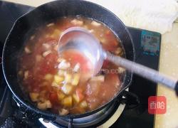 牛肉汤土豆手擀面的做法图解1