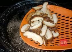 香菇豆腐油菜的做法图解4