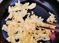 青椒炒鸡蛋的做法图解5