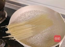 美汁米线的做法图解2