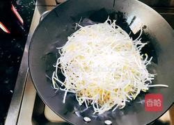素炒绿豆芽的做法图解3