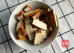 韭菜炒豆干的做法图解2