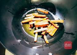 香干炒青蒜叶的做法图解4