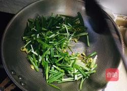 黄豆芽炒韭菜的做法图解8