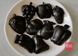diy巧克力（蛋糕装饰品）的做法图解4