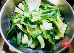 菜肉馄饨的做法图解2