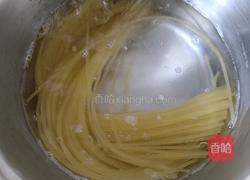 凉拌什蔬拌意面 的做法图解3