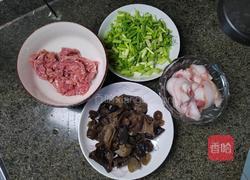 蒜薹炒肉炒鸭蛋的做法图解2