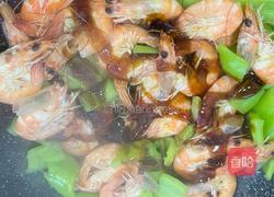 青椒炒鲜虾的做法图解6