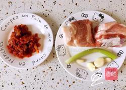 家常炒肉片的做法图解1