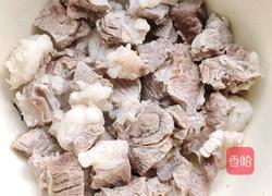 番茄牛腩煲的做法图解1