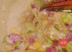 番茄牛腩煲的做法图解3