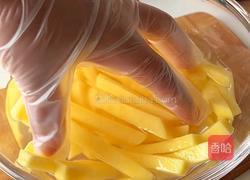 芝士肉酱薯条的做法图解1