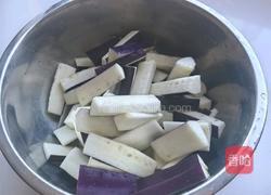豆角茄子的做法图解2