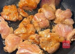 滑蛋鸡腿饭的做法图解4
