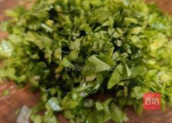 芹菜叶面汤的做法图解3