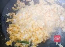 辣条炒饭 烤皮鹅苑娜版的做法图解2