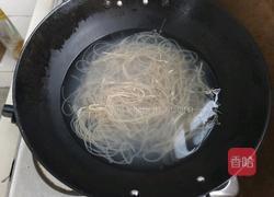 白菜炖豆腐的做法图解3