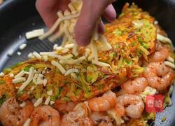 西葫芦虾仁蛋饼的做法图解8