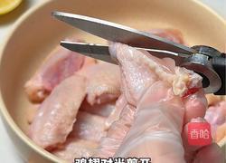 柠檬蒜香煎鸡翅的做法图解1