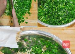 韭菜鸡蛋发面饼的做法图解1