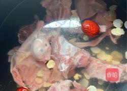 花旗参鸽子排骨汤的做法图解4