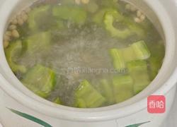 苦瓜苦瓜猪骨汤的做法图解4
