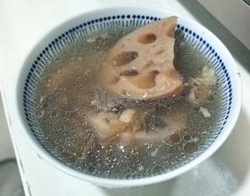 莲藕排骨汤汤[图]