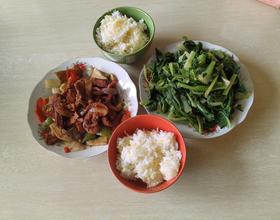 午餐[图]
