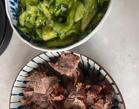 卤牛肉＋凉拌黄瓜🥒[图]