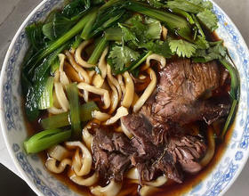 牛肉手擀面[图]